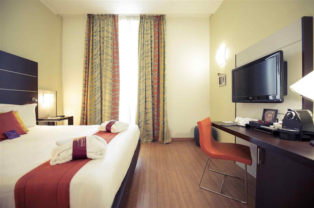 Mercure Napoli Centro Angioino Exterior photo
