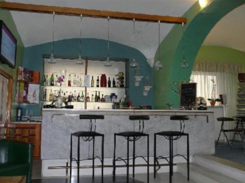 Mercure Napoli Centro Angioino Exterior photo
